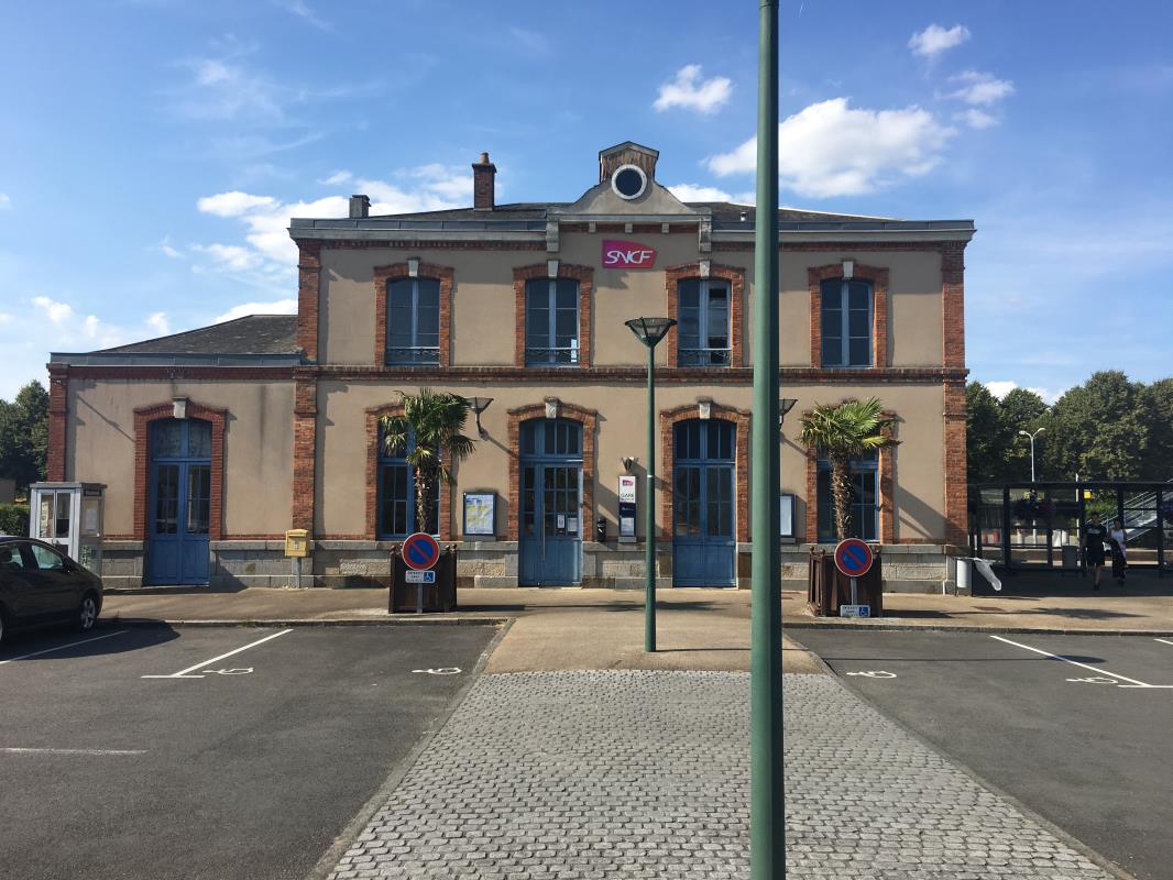 Gare de Briouze